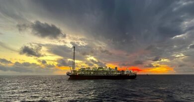 União recebe 55,5 milhões de barris do pré-sal em 2025, alta de 98%