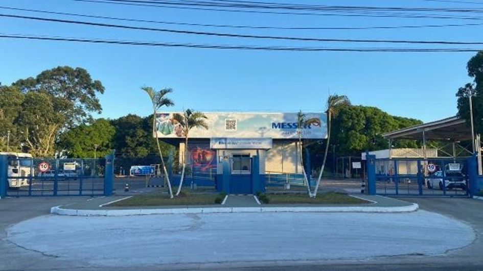 Foto da fachada e entrada da Messer Gases reinaugurada em Macaé no Estado do Rio de Janeiro
