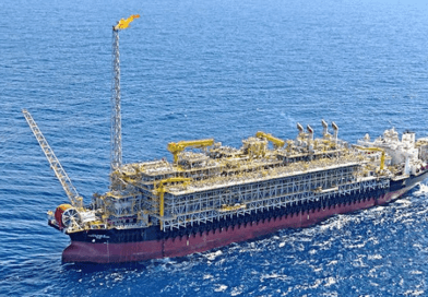 Petrobras assina acordo de US$ 450 milhões e retoma controle total de campos na Bacia de Campos