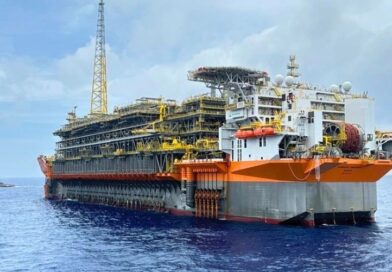 Brasil registra recorde histórico na produção de petróleo e gás em fevereiro