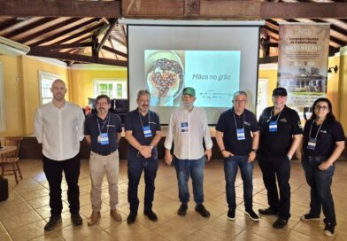 MÃOS NOS GRÃOS: Conhecimento, Café e Inovação marcam o Dia Mundial do Café na Fazenda Florença