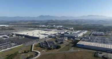 Stellantis anuncia investimento de R$ 3 bilhões em Porto Real e produção de novo Jeep