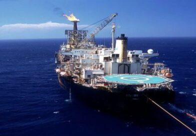 Petrobras mantém prazo de julho para propostas da plataforma de Albacora