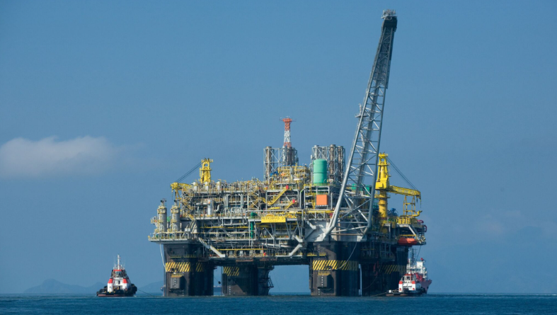 Exportação de petróleo do Brasil dispara 75,6% no início de setembro